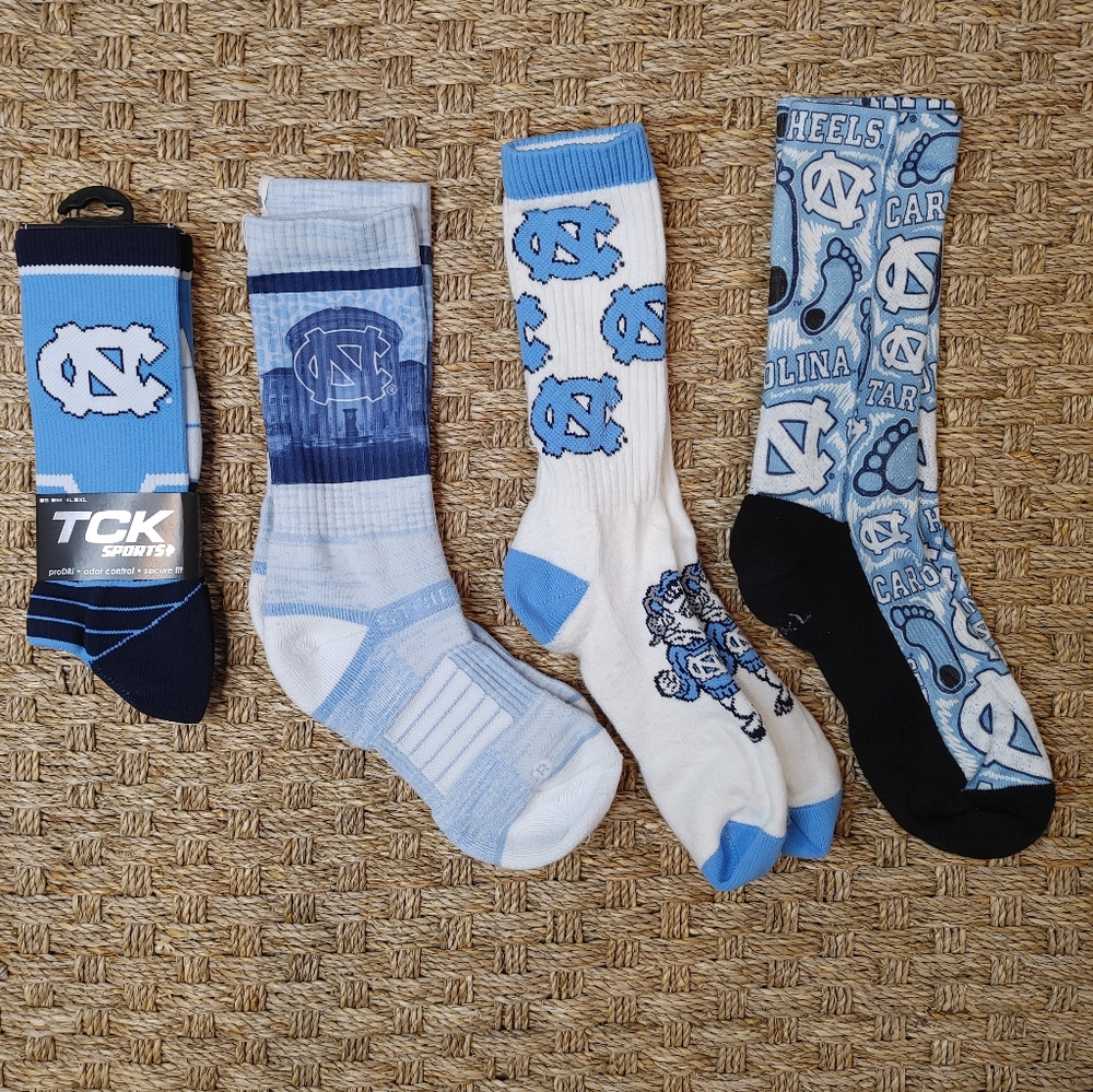 North Carolina Tar Heels Victory Crew Socks - 4 Pairs